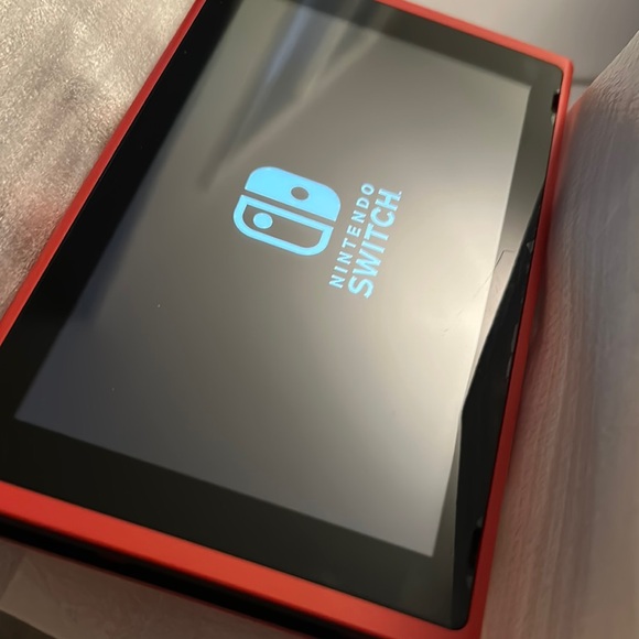 Special Edition-Mario Nintendo Switch - Picture 6 of 10